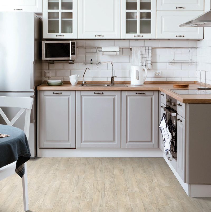 Blue Springs Carpet & Tile providing pet-friendly waterproof vinyl flooring in Blue Springs, MO Confidant-Arcadia